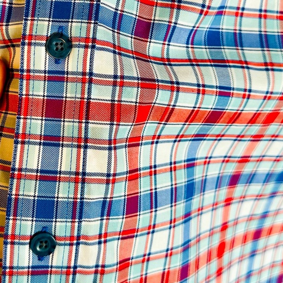 Cabela's Short Sleeve Button Up Plaid Red/White/Blue XXL NWT - Picture 5 of 8